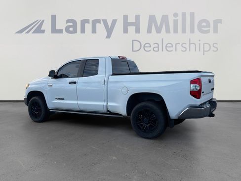 Used 2018 Toyota Tundra SR5 image 4