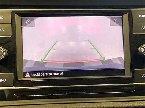 Certified 2024 Volkswagen Jetta Sport image 25