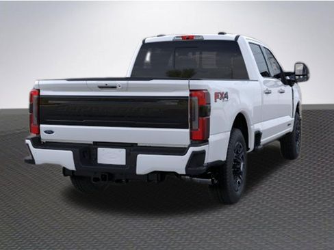 New 2026 Ford F250 4x4 Crew Cab Super Duty image 8