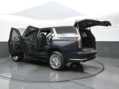 Certified 2024 Cadillac Escalade Premium Luxury AWD/4WD image 46
