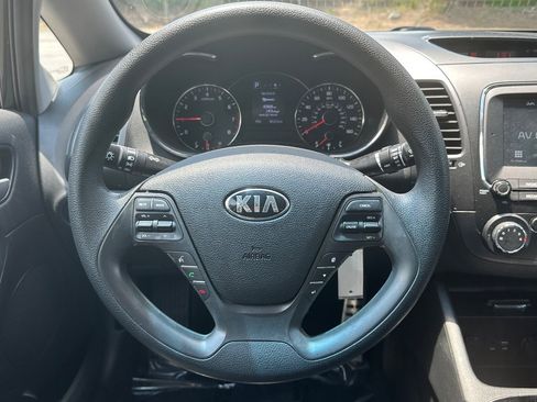 Used 2018 Kia Forte LX w/ LX Popular Package FWD image 21