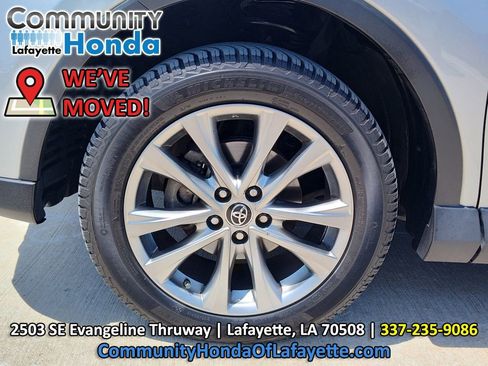 Used 2016 Toyota RAV4 Limited w/ Advanced Technology Package FWD image 17