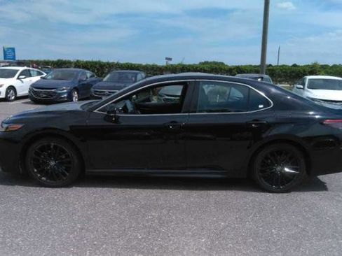 Used 2024 Toyota Camry XSE FWD image 3