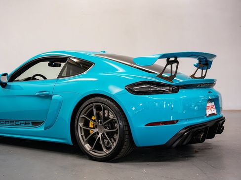 Used 2021 Porsche 718 Cayman GT4 RWD image 31