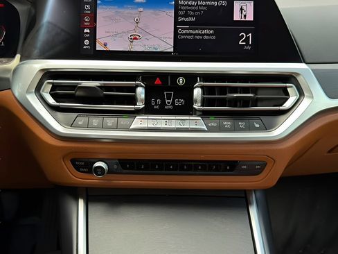 Used 2020 BMW 330i Sedan w/ Executive Package RWD image 18