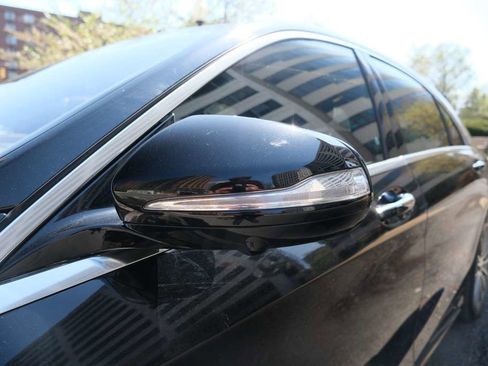 Used 2016 Mercedes-Benz S 550 4MATIC Sedan image 14