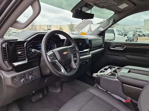 Used 2023 Chevrolet Silverado 1500 LT image 29