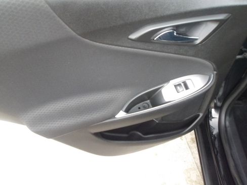 Used 2019 Chevrolet Malibu LT image 16