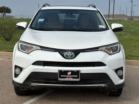 Used 2018 Toyota RAV4 XLE w/ Convenience Package image 3