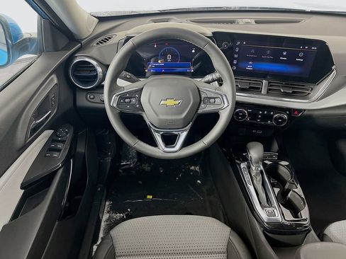 New 2026 Chevrolet Trax LT w/ Driver Confidence Package image 21