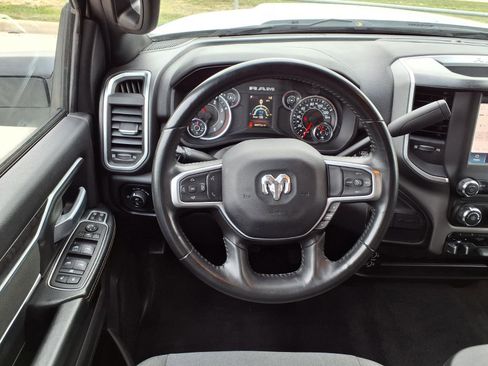 Used 2024 RAM 2500 Big Horn AWD/4WD image 15