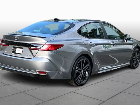 Used 2025 Toyota Camry XSE image 13