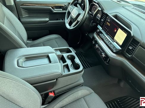Certified 2024 GMC Sierra 1500 Elevation AWD/4WD image 16