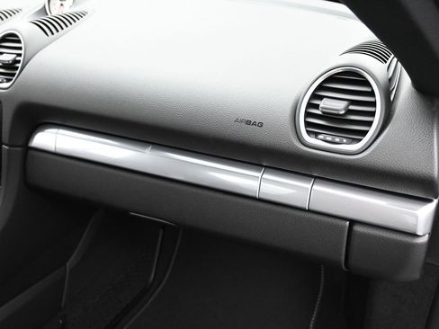 New 2025 Porsche 718 Cayman image 31