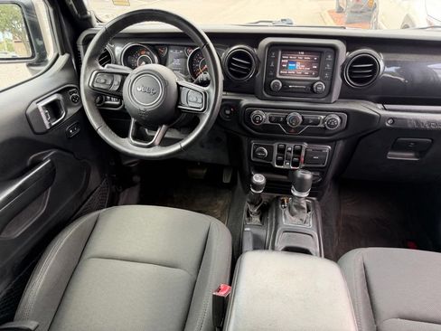 Used 2020 Jeep Wrangler Unlimited Sport AWD/4WD image 19