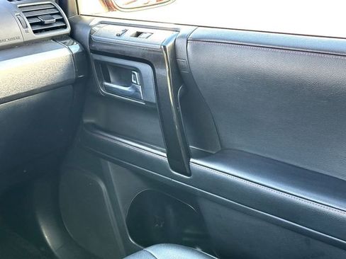 Used 2021 Toyota 4Runner TRD Off-Road Premium image 28