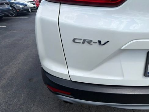 Used 2018 Honda CR-V Touring image 6