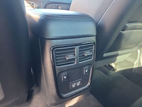 Used 2022 Dodge Charger R/T w/ Plus Group image 11