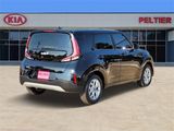 Used 2023 Kia Soul LX w/ LX Technology Package image 4
