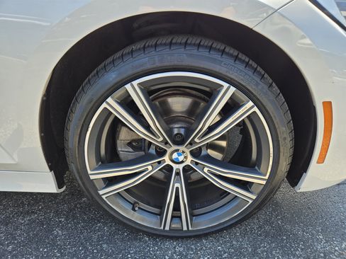 Used 2021 BMW 330i xDrive Sedan w/ Premium Package AWD/4WD image 7