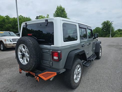 Used 2021 Jeep Wrangler Unlimited Sport AWD/4WD image 7