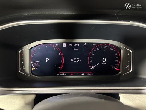 Used 2025 Volkswagen Taos SEL AWD/4WD image 20
