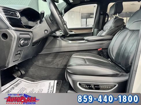 Used 2022 Jeep Grand Wagoneer Series II w/ Premium Group II AWD/4WD image 37