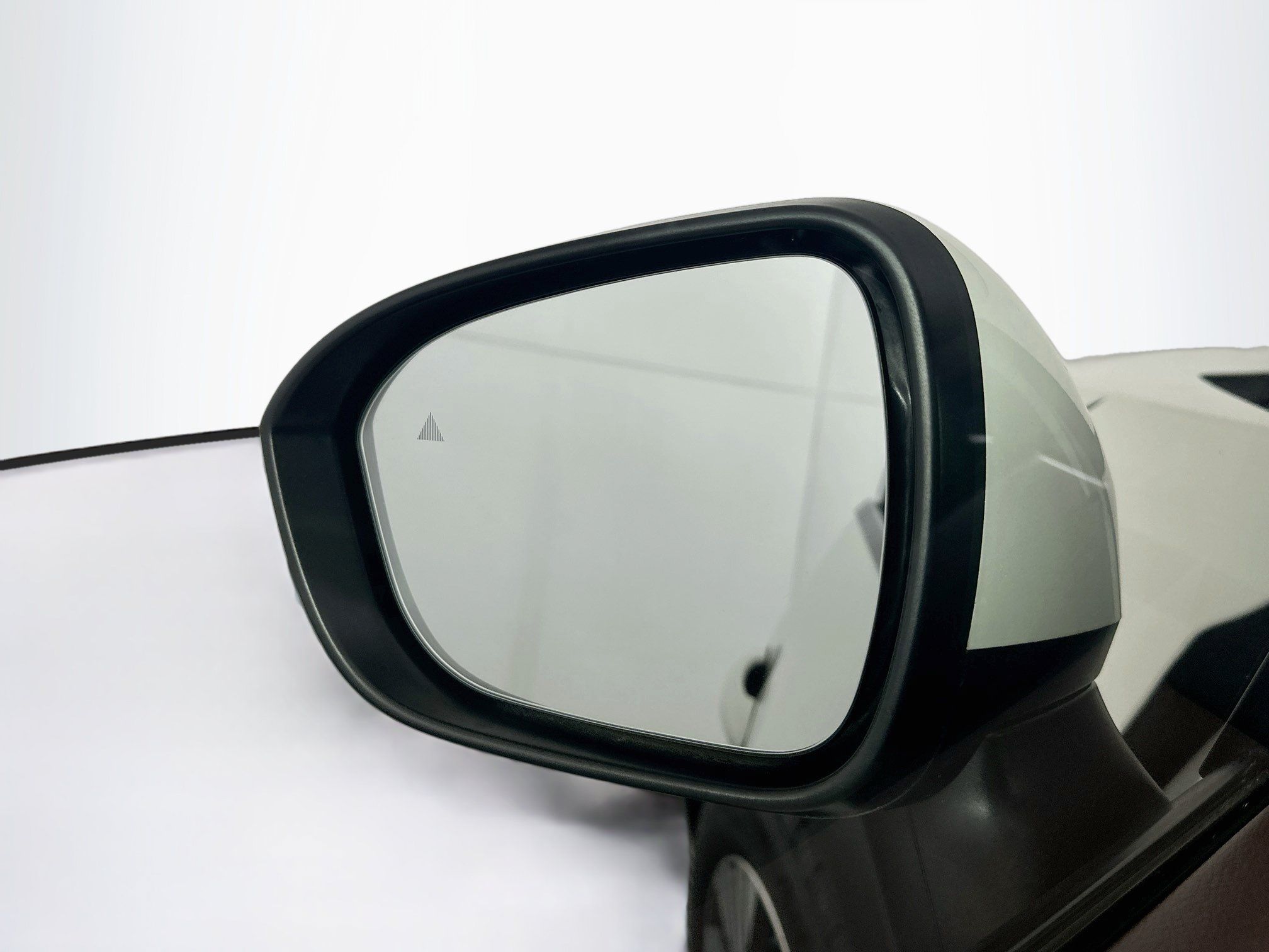 Used 2021 Nissan Rogue SV FWD image 16