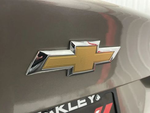 Used 2025 Chevrolet Malibu LT FWD image 15