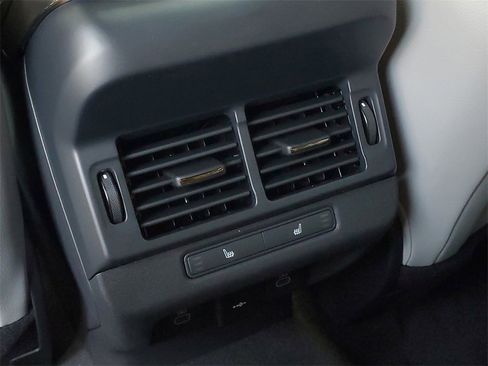 New 2026 Land Rover Range Rover Evoque S image 30