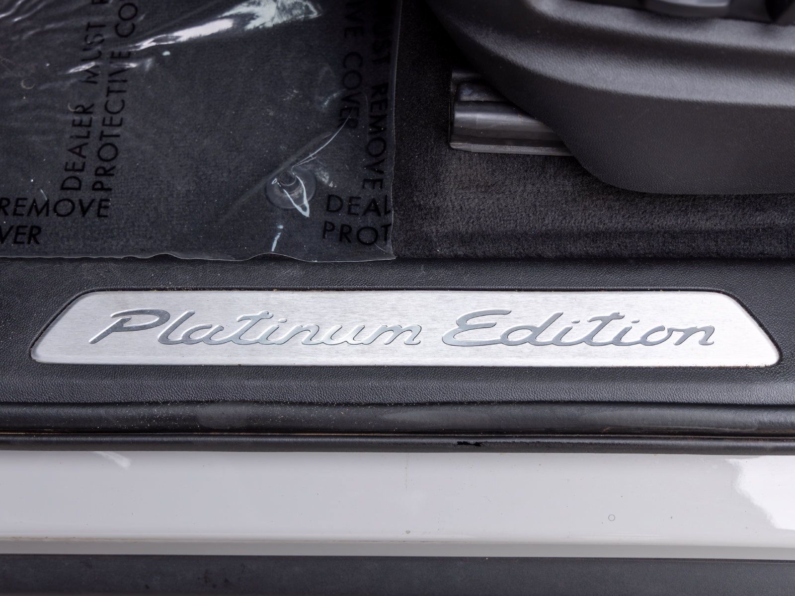 Certified 2022 Porsche Cayenne Platinum Edition AWD/4WD image 29