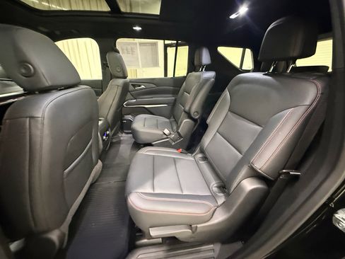 Certified 2024 Chevrolet Traverse Z71 w/ Enhanced Driving Package image 19