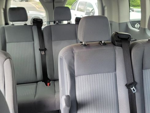 Used 2017 Ford Transit 350 XLT RWD image 18