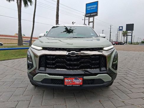 Used 2025 Chevrolet Equinox ACTIV w/ Safety and Technology Package AWD/4WD image 2