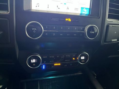 Used 2019 Ford Expedition Limited AWD/4WD image 76