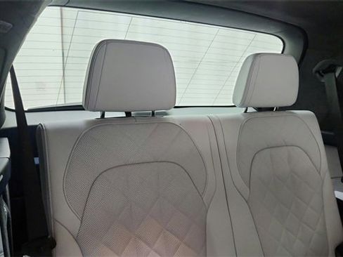 Used 2026 BMW X7 xDrive40i image 52