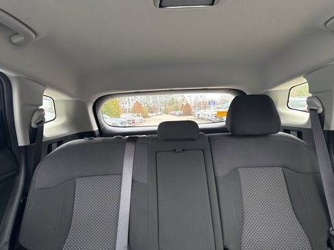 Used 2023 Kia Sportage LX image 13