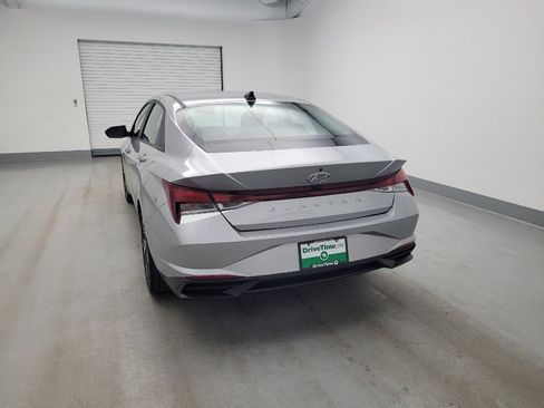 Used 2023 Hyundai Elantra SEL w/ Convenience Package FWD image 6