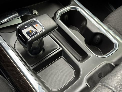 Used 2024 Chevrolet Silverado 1500 RST w/ Protection Package image 26