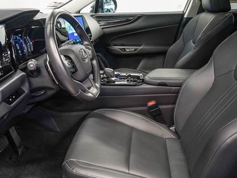 Used 2025 Lexus NX 250 FWD w/ Accessory Package (2T) image 20