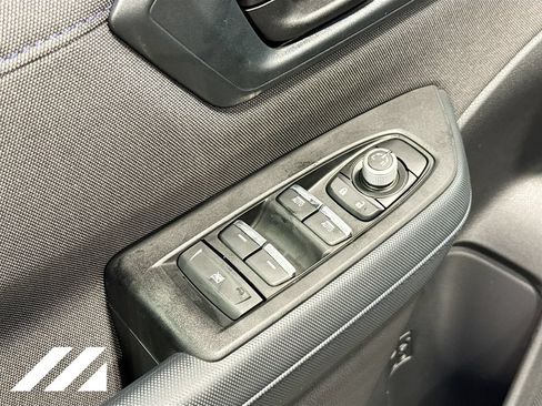 Used 2026 Subaru Forester Premium AWD/4WD image 18