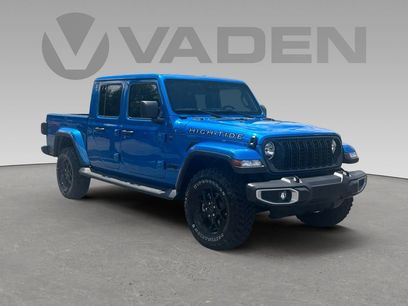 New 2025 Jeep Gladiator Sport