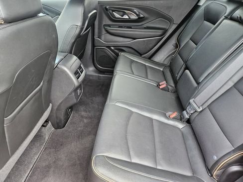 Used 2024 GMC Terrain AT4 w/ Tech Package AWD/4WD image 30
