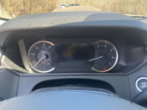 Used 2022 Land Rover Range Rover Velar S AWD/4WD image 18