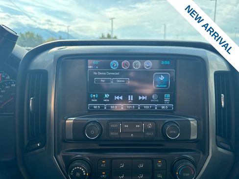 Used 2019 Chevrolet Silverado 1500 LT AWD/4WD image 24