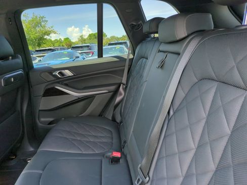 Used 2024 BMW X5 sDrive40i w/ M Sport Package RWD image 17