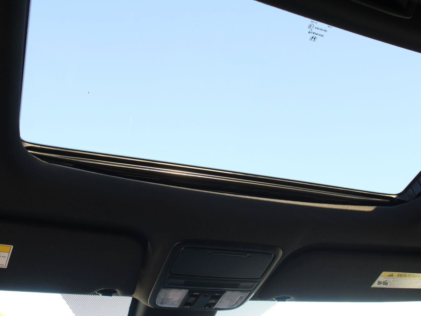 Used 2025 Honda Odyssey Sport-L image 12