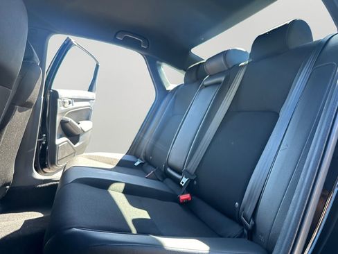 Certified 2025 Honda Civic Sport image 24