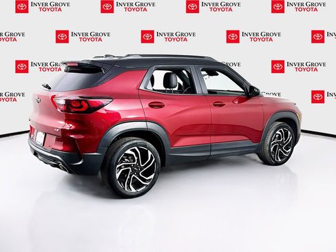 Used 2024 Chevrolet TrailBlazer RS w/ Driver Confidence Package image 5