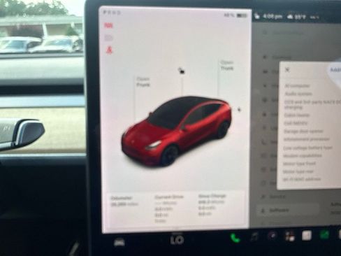 Used 2021 Tesla Model Y Long Range AWD/4WD image 26